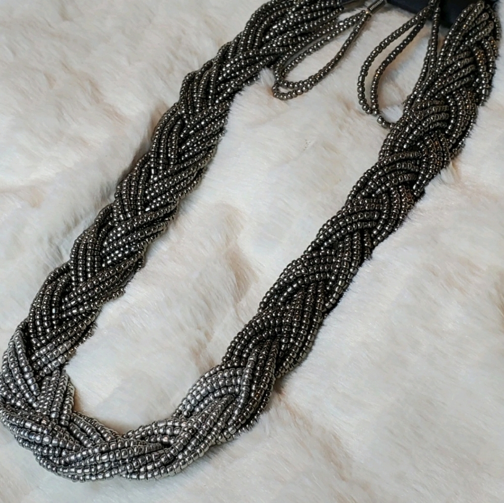 Gray Necklace Set